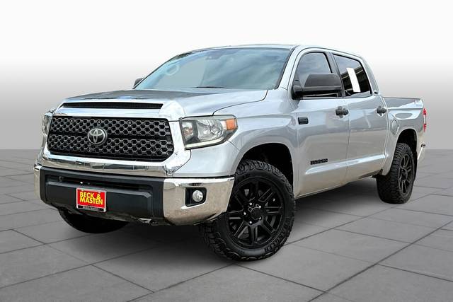 2020 Toyota Tundra SR5 4WD photo