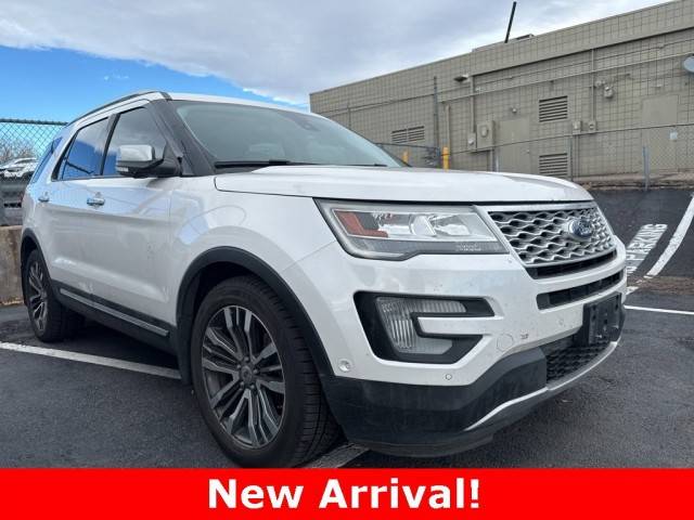 2017 Ford Explorer Platinum 4WD photo