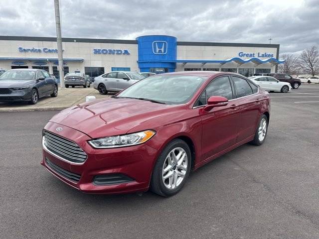2015 Ford Fusion SE FWD photo