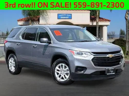 2020 Chevrolet Traverse LS AWD photo