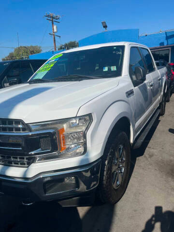 2019 Ford F-150 XLT 4WD photo