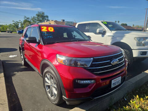 2020 Ford Explorer XLT 4WD photo