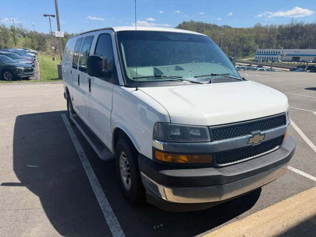 2018 Chevrolet Express Cargo  RWD photo