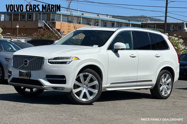 2016 Volvo XC90 T6 Inscription AWD photo