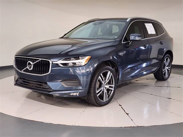 2020 Volvo XC60 Momentum FWD photo