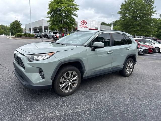 2019 Toyota RAV4 XLE Premium FWD photo