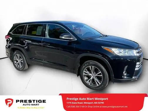 2019 Toyota Highlander LE AWD photo
