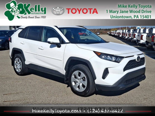 2019 Toyota RAV4 LE AWD photo