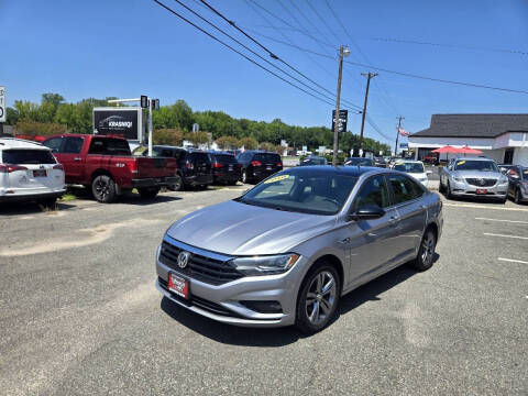2019 Volkswagen Jetta R-Line FWD photo