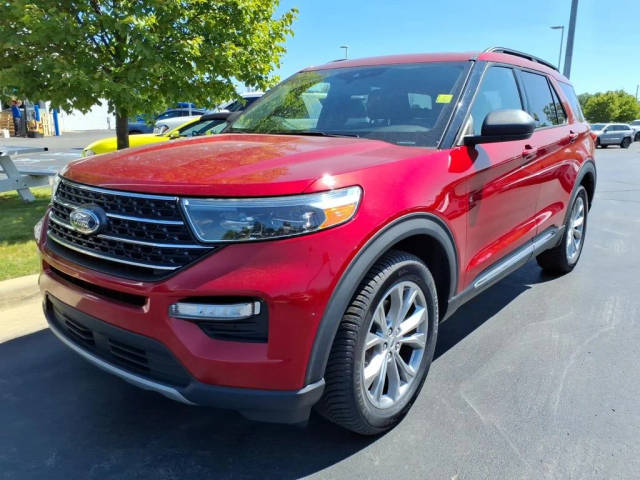 2020 Ford Explorer XLT 4WD photo