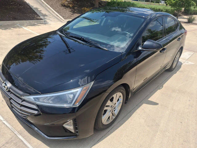 2020 Hyundai Elantra Value Edition FWD photo