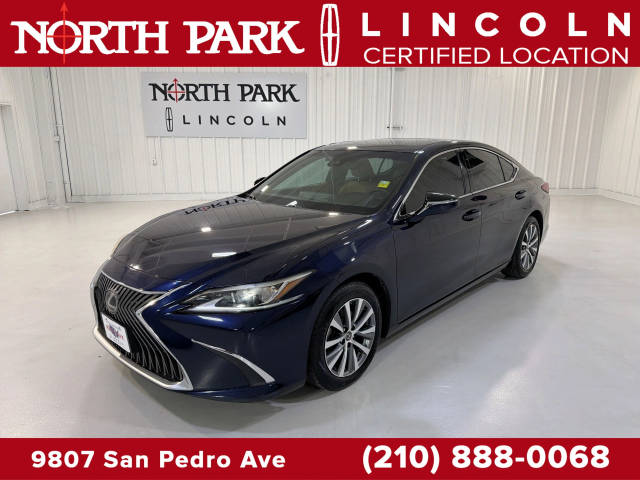 2019 Lexus ES ES 350 FWD photo