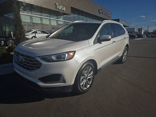 2019 Ford Edge Titanium FWD photo