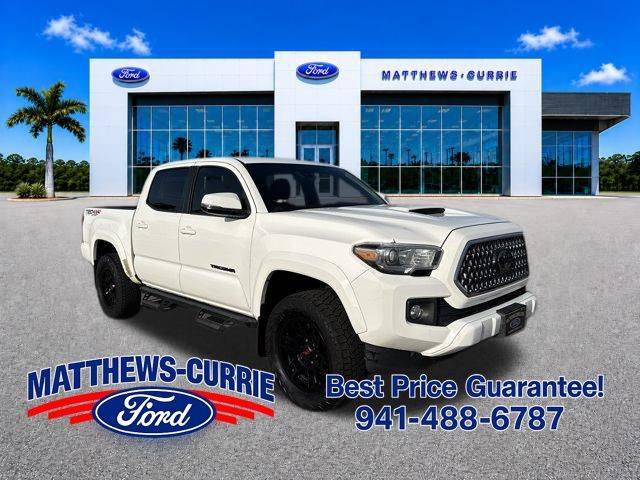 2019 Toyota Tacoma TRD Sport 4WD photo