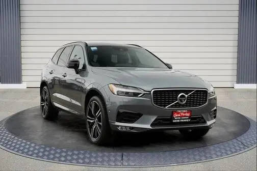 2020 Volvo XC60 R-Design AWD photo