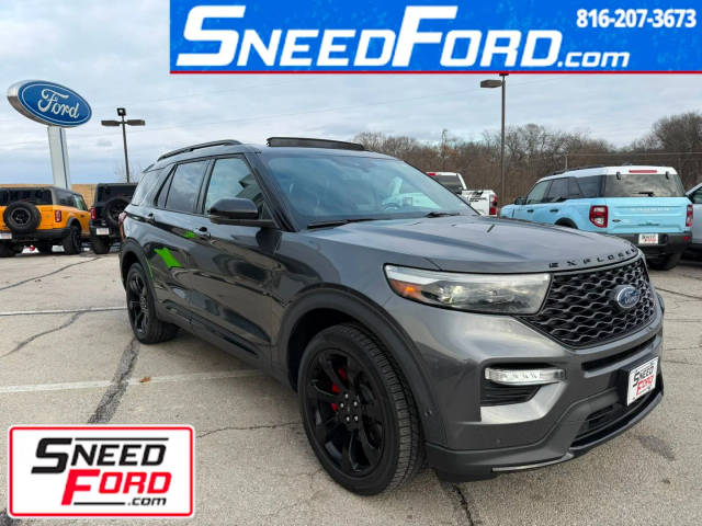 2020 Ford Explorer ST 4WD photo