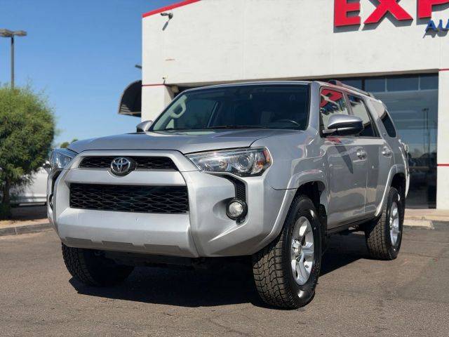2019 Toyota 4Runner SR5 RWD photo