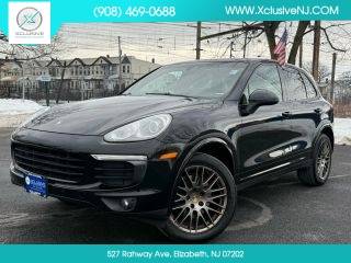 2017 Porsche Cayenne Platinum Edition AWD photo