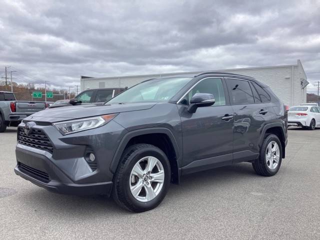 2019 Toyota RAV4 XLE AWD photo