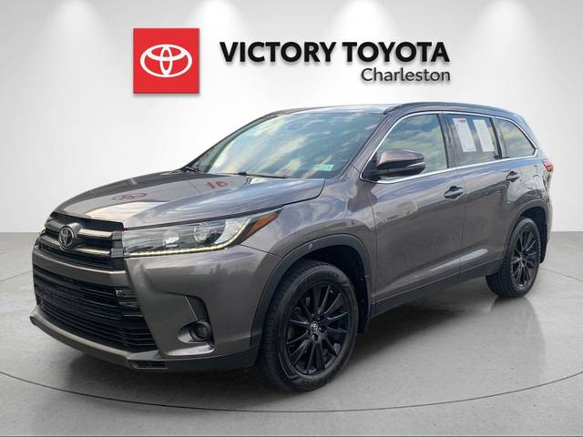2019 Toyota Highlander SE AWD photo
