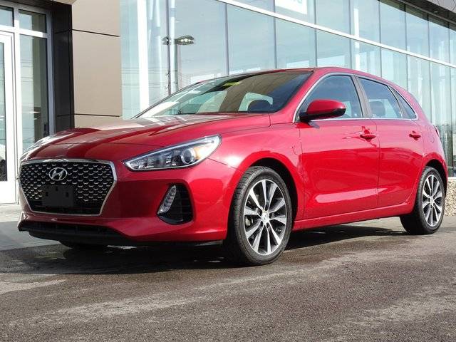 2019 Hyundai Elantra GT  FWD photo
