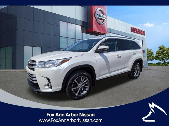 2019 Toyota Highlander XLE AWD photo