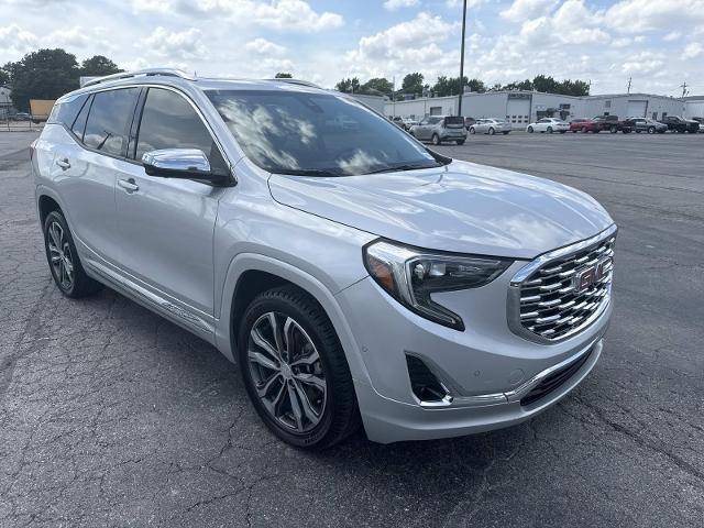 2020 GMC Terrain Denali FWD photo