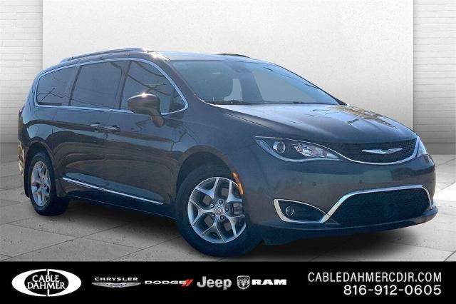 2020 Chrysler Pacifica Minivan Touring L 35th Anniversary FWD photo