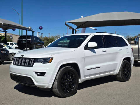 2020 Jeep Grand Cherokee Altitude RWD photo