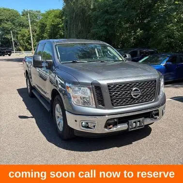 2019 Nissan Titan SV 4WD photo
