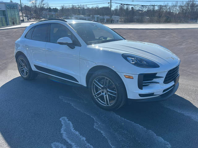 2020 Porsche Macan S AWD photo