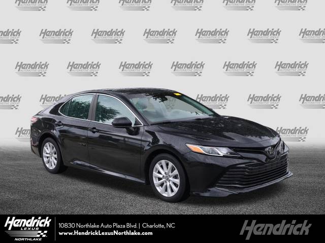 2019 Toyota Camry LE FWD photo
