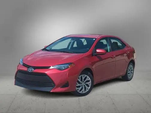 2018 Toyota Corolla LE FWD photo