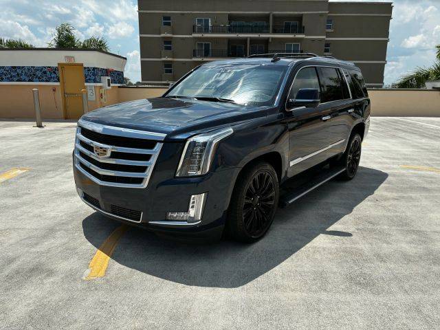 2020 Cadillac Escalade Premium Luxury RWD photo