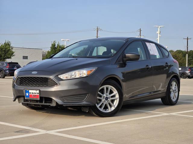2018 Ford Focus SE FWD photo