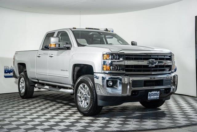 2019 Chevrolet Silverado 2500HD LT 4WD photo