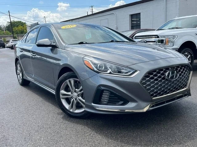 2019 Hyundai Sonata Sport FWD photo