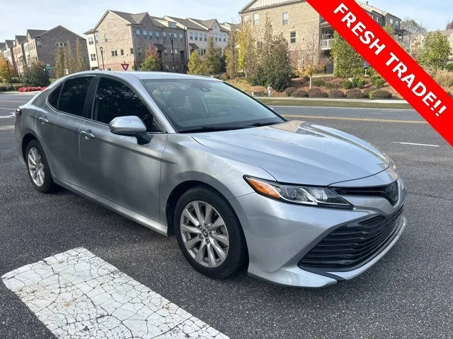 2019 Toyota Camry LE FWD photo