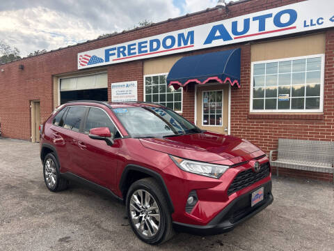 2019 Toyota RAV4 XLE Premium AWD photo