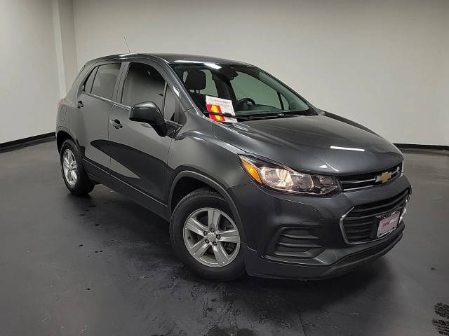 2020 Chevrolet Trax LS FWD photo