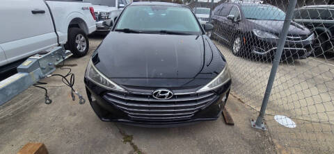 2020 Hyundai Elantra SEL FWD photo