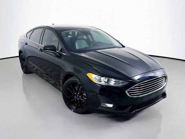 2019 Ford Fusion SE FWD photo