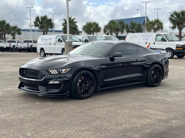 2019 Ford Mustang Shelby GT350 RWD photo