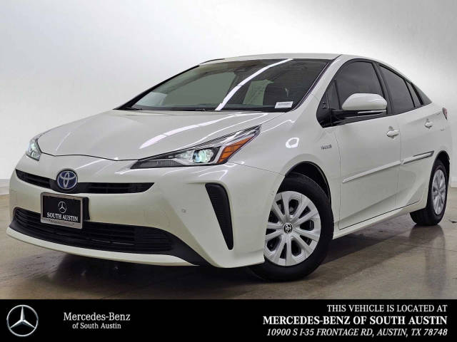 2019 Toyota Prius LE FWD photo