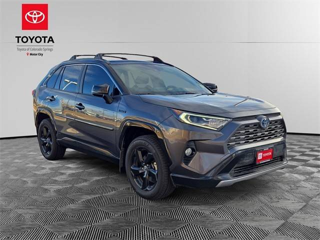 2019 Toyota RAV4 Hybrid XSE AWD photo