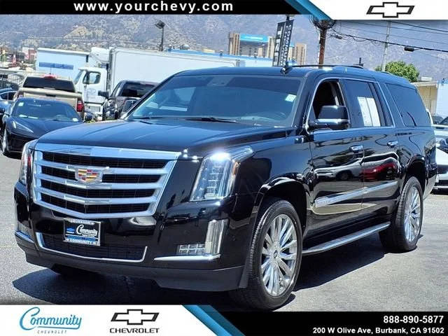 2020 Cadillac Escalade ESV Luxury 4WD photo