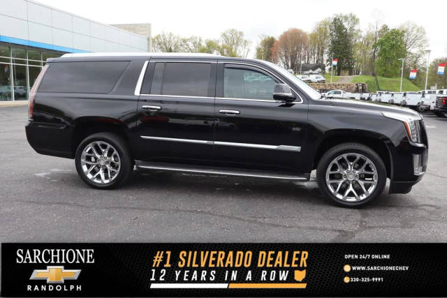 2016 Cadillac Escalade ESV Luxury Collection RWD photo