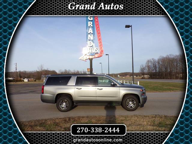2018 Chevrolet Suburban LT 4WD photo
