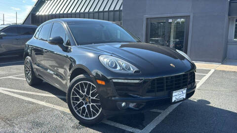 2016 Porsche Macan S AWD photo