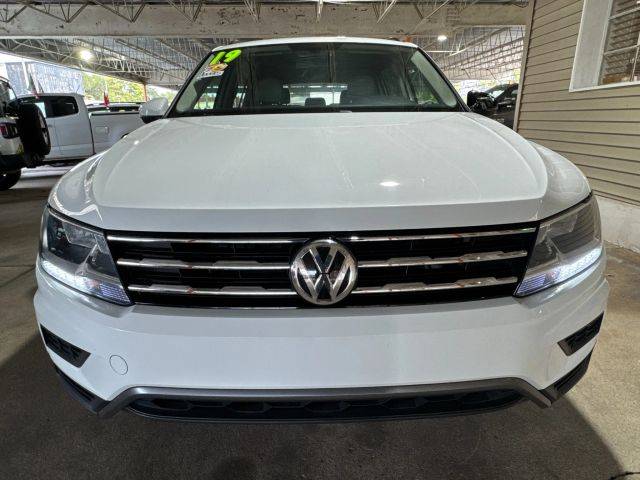 2019 Volkswagen Tiguan SE AWD photo